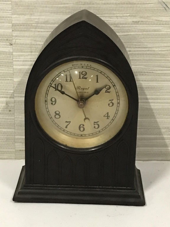 Vintage Bakelite Royal Electric Clock