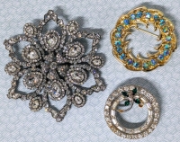 Vintage to Modern Brooches : Large Statement Brooch & 2 Wreath-Style Brooches | 1.5" - 2.5" Diameter