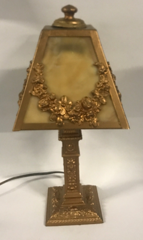 Vintage Arts and Crafts Slag Glass Lamp Light does not turn On