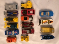 16 Hot Wheels & Matchbox Diecast Cars