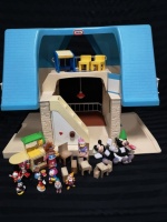 Little Tikes Doll House + Figures