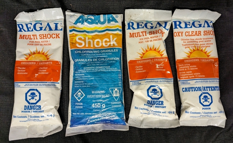 4 Packages of Pool Shock. 450g or 454g.