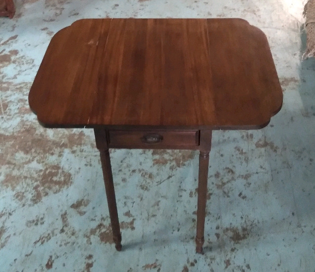 Living Room Side Table Drop Leaf With Drawer 28.5&rdquo;x25&rdquo;