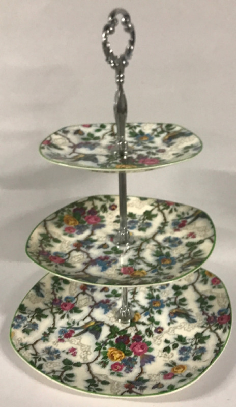 Vintage Midwinter Staffordshire 3 Tier Cake Stand 13&rdquo;