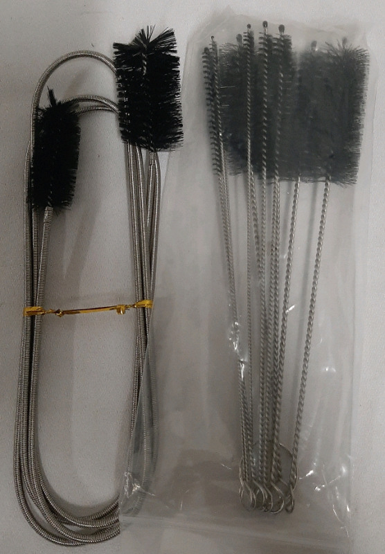 New Flexible Drain Brush w/ Extra Brushes