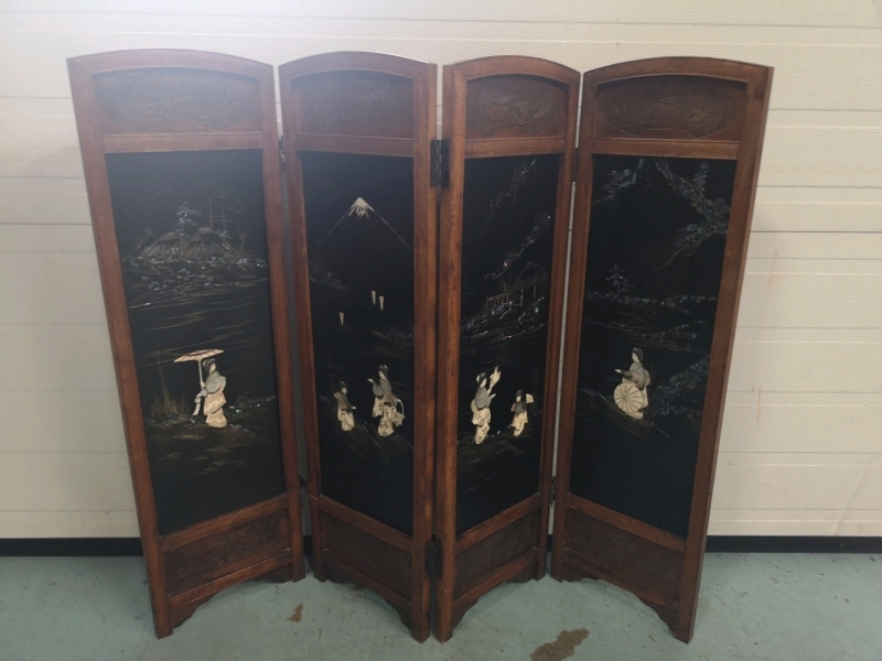 Vintage Wooden Privacy Screen - Abalone Inlay