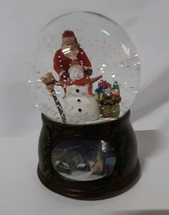 Musical Christmas Snow Globe