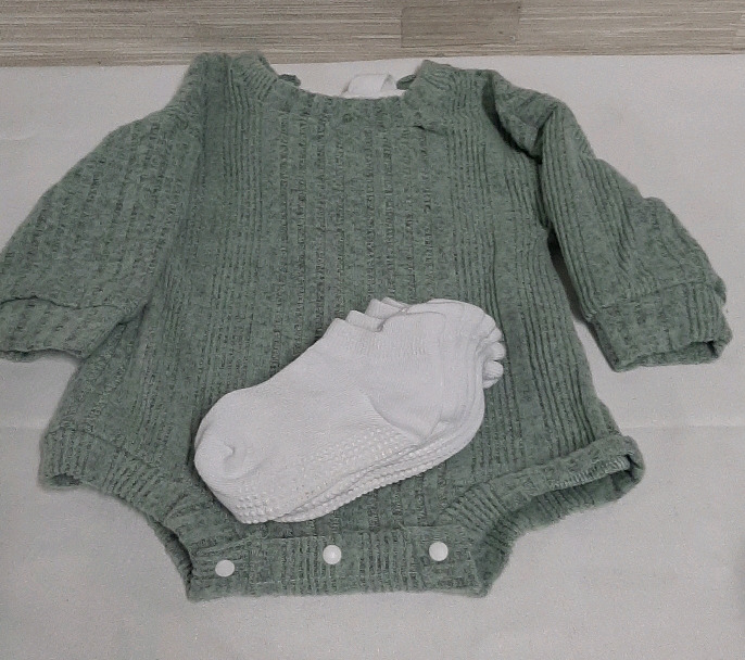 Knit Onsie for 3 to 6 Months and 4 Pair of Toddler Non Slip Socks