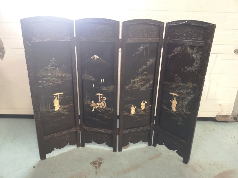 Vintage Wooden Privacy Screen - Abalone Inlay