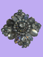 Rare Weiss NY Vintage frosted Aura Borealis Brooch