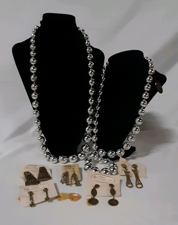 D'Orlan Silver Bauble Necklaces, Earrings & a Ring