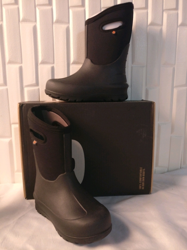 New Bogs Kids Neo Classic Solid Rubber Boots - 3 - EUR 35
