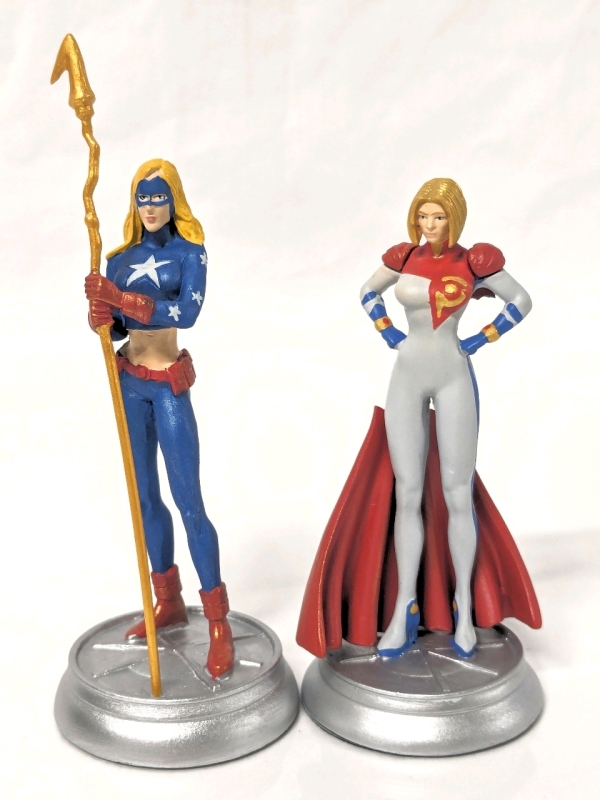 DC Comics x Eaglemoss STARGIRL & POWERGIRL Miniature Figurines BHH1263 & BFL0282 3.75" - 4.75" Tall