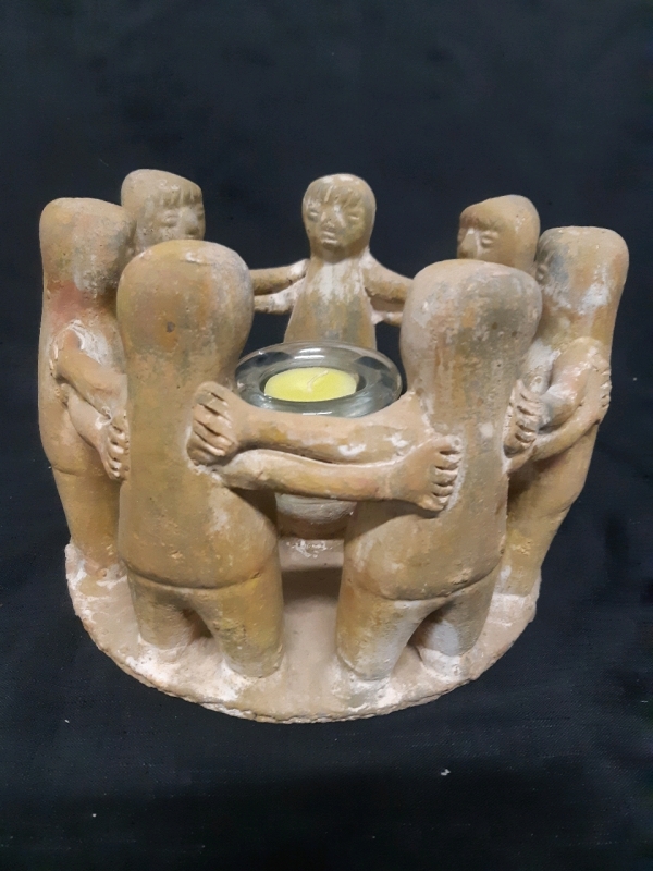 Circle Of Friends With Candle Holder In The Middle and Candle ( 10" Diameter )