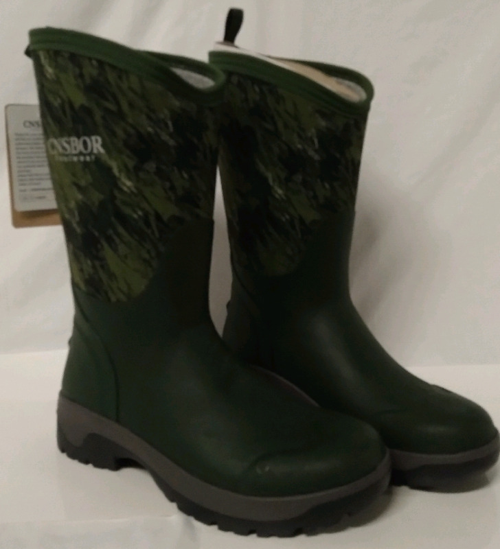 New CNSBOR Footwear Water Boots Size 8