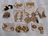 10 Vintage Gold Tone D'Orlan Earrings - Clip on