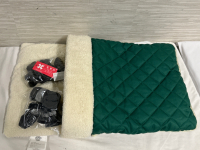 Pamper Your Pet Green Quilted Doggy Bed With Sherpa Lining Looks New With 2 Pairs of Small Dog Booties