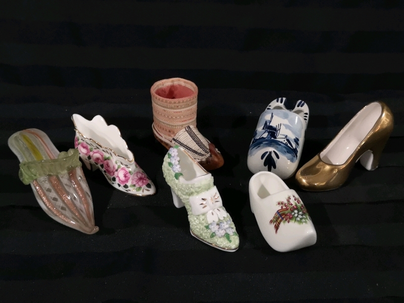 7 Vintage Collectible Shoes