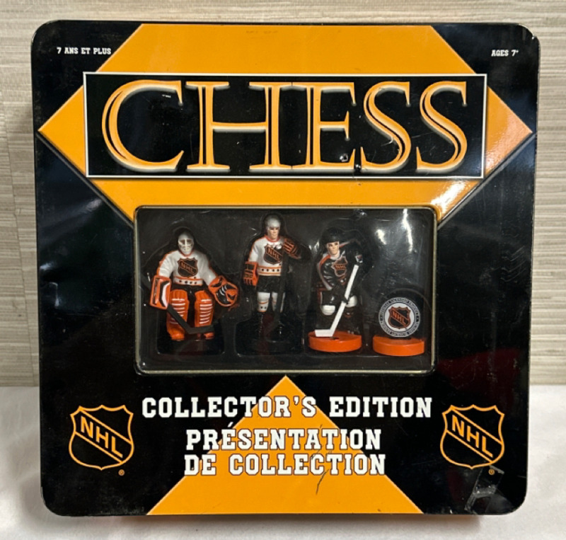 NHL Hockey Collectors Edition Hand Crafted Chess Set in Tin by USAopoly 2003 With 32 Custom Chess Pieces & Oversized Board Complete