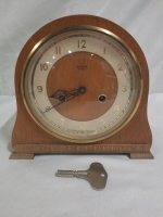 Vintage SMITHS ENGLAND mantle clock