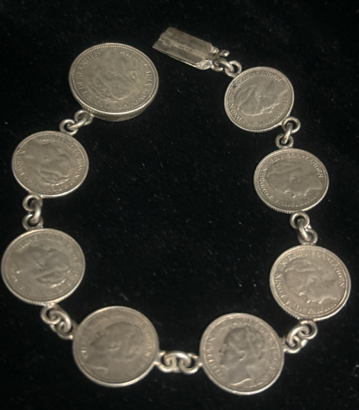 Vintage Dutch Queen Wilhelmina 640 Silver Coin Bracelet