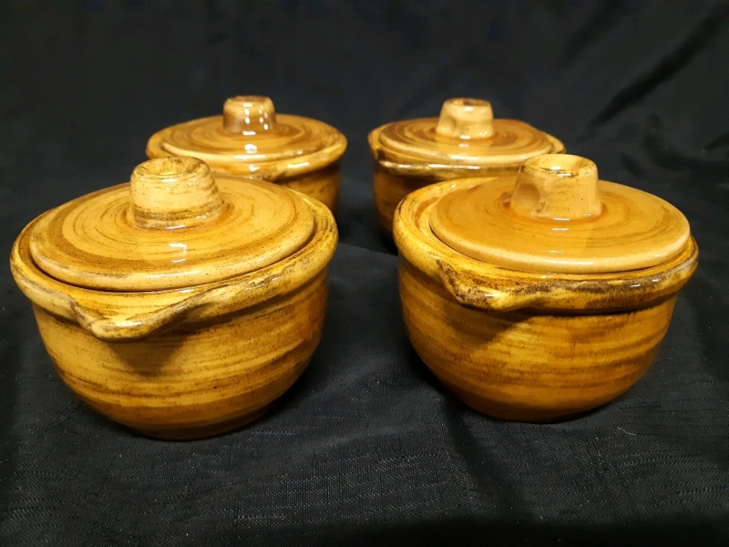 4 Vintage Ceramic French Onion Soup Bowls 3" Tall In Great Condition