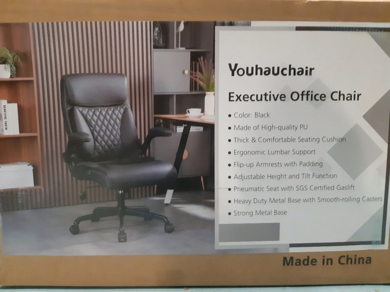 New Youhauchair GasLift Adjustable Height Executive Office Rolling Chair * Retails for 199.98*