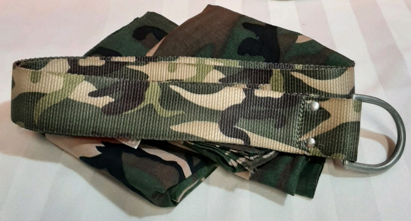 2 New Camouflage Bandanas & Belt