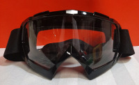 Motocross Goggles 23cm Wide X 9cm at the longest point, Adjustable.