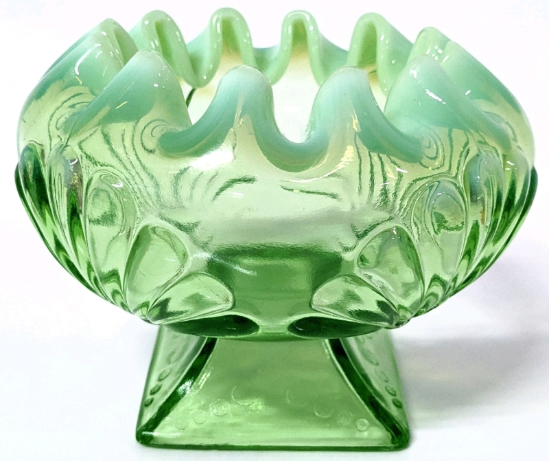 Vintage Unsigned Jefferson Light Green Art Glass Shell and Dots Opaline Ruffled Bowl | 4" Tall