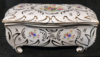 Small Ceramic Trinket/ Jewlery Box With Gold Accent and Flower Design Made In Portugal 6.5" x 4" x 3" )