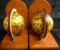 Vintage Set Of 2 Zona Torrida Globe Bookends Old World Wood Italy Made 6"x4.25"x7"