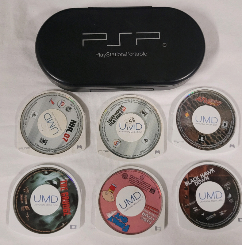 Playstation Portable PSP Video Games & Movies plus Game Case . 3 Games and 3 TV/Movies