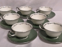 7 Vintage Wedgwood Teacups & Saucers - Halford Pattern