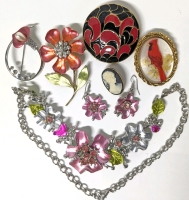 Vintage to Modern Brooches (Cameo 1", Cardinal 1.75", Flowers 3m2" - 2.75", Red & Black 2") & Necklace (18")