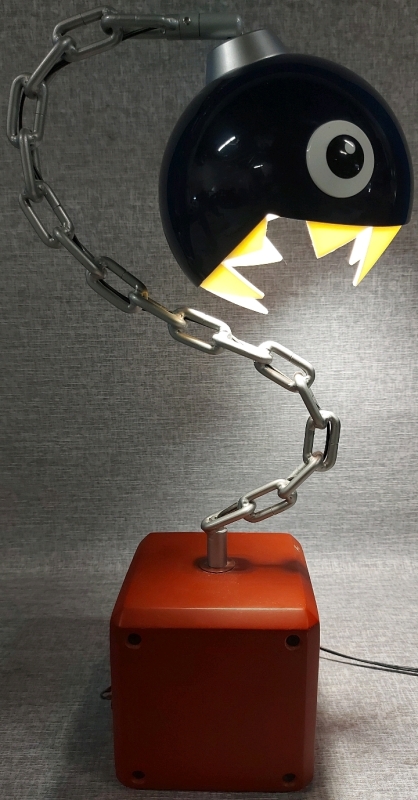 Super Mario Brothers Bros Chain Chomp Lamp Light USB Powered 18.5"x9"x6.5" Great Pre Owned Condition