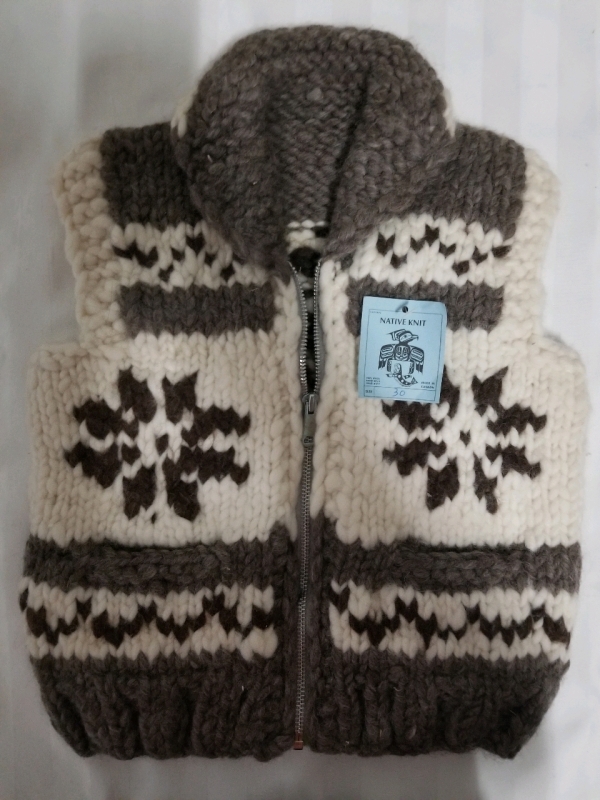 NEW VINTAGE NATIVE KNIT Canadian CHILDS VEST