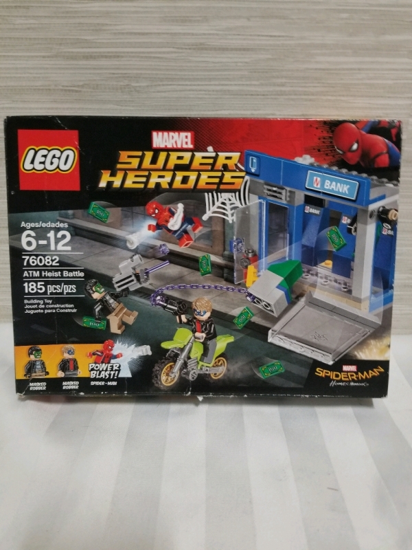 NEW Lego MARVEL SUPER HEROES 76082 SPIDERMAN