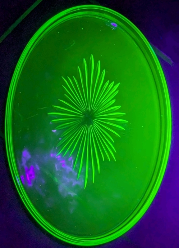 Vintage Uranium Glass Starburst Oval Dish | 10.25" x 7" x 0.75"