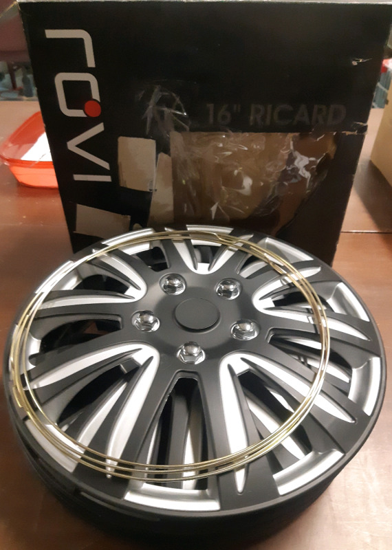 4 As is Rovi 16" Ricard Plastic Wheel covers