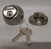 New Kwikset Single Cylinder Deadbolt Safe Lock With Key Model # 61048 / 01 BP - 2