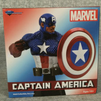 New Diamond Select Toys Marvel Collectable Captain America Bust