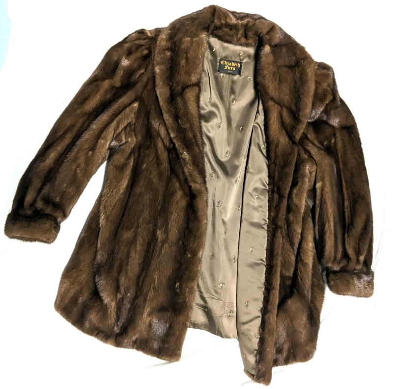 GORGEOUS Vintage Size XL* Mink Fur Coat from Elizabeth Furs, Canada