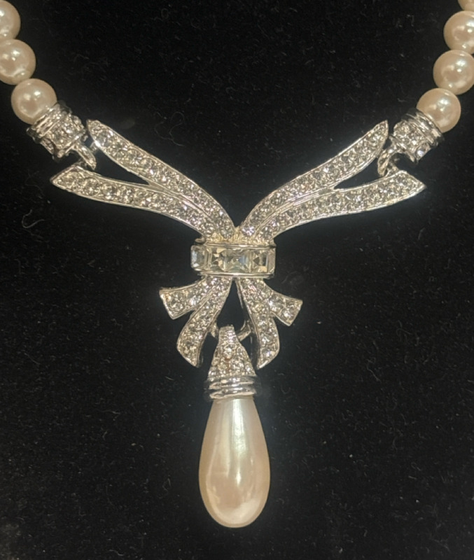 Vintage Vendome Signed Necklace with Crystal and Pearl Acent