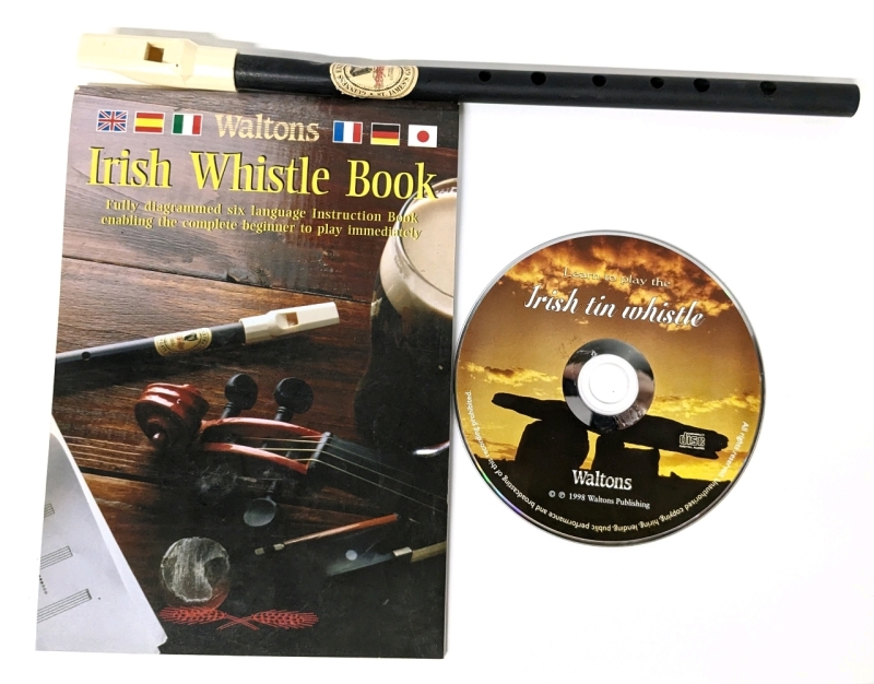 Vintage 1998 Walton's IRISH TIN WHISTLE with Instruction Book & Instructional CD