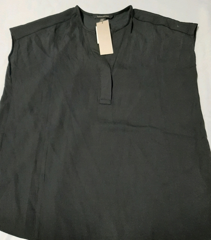 New Size XXS Banana Republic Sleeveless Blouse Retail $66.99