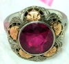 Gorgeous Size 6 14k Gold Ring with Large, Clear Inset Ruby