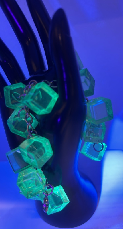 Fantastic Uranium Glass Cubed Bracelet