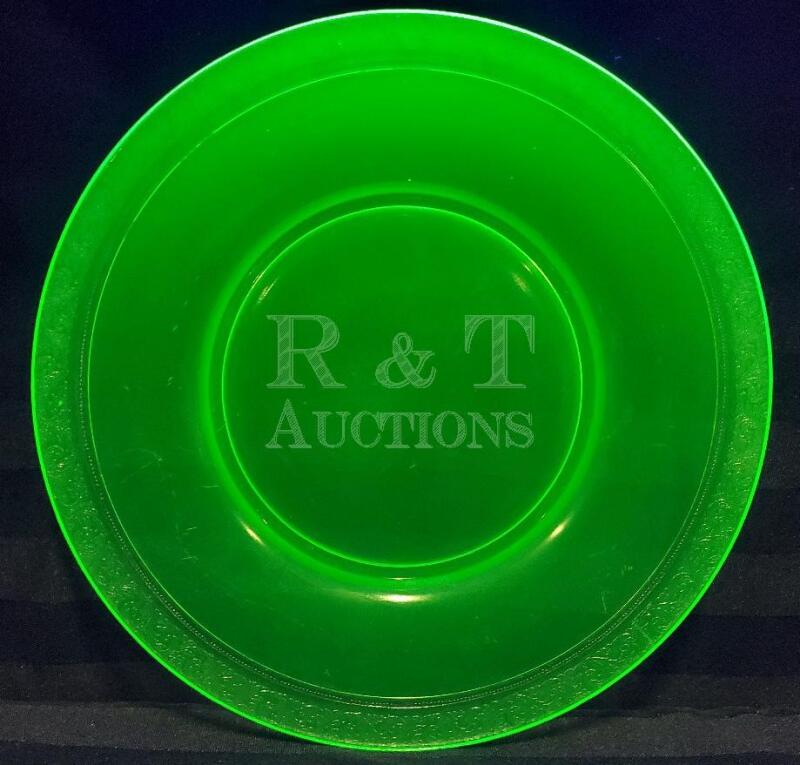 Vintage Uranium Glass 10 1/4" Plate