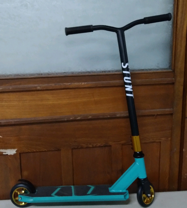 New Stunt Scooter 25x35"